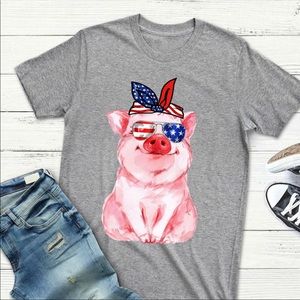 Price drop! LAST ONE - XL.  CUTE American Pig Tee!